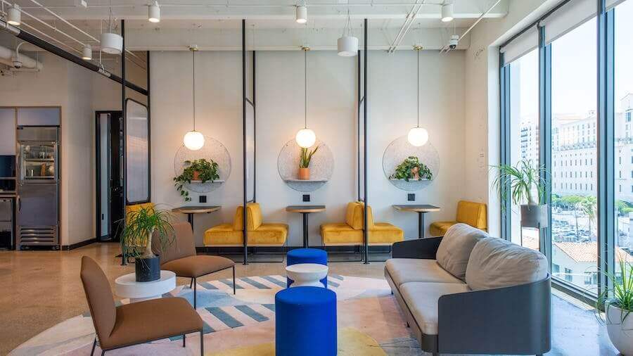 Kontor paigas miami